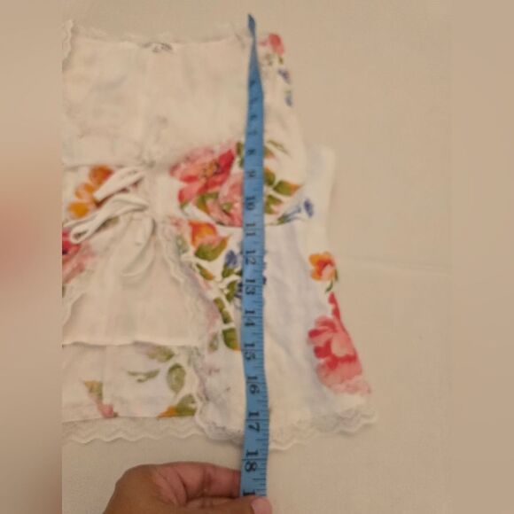 Reformation Rosalie White Floral Linen Top Size 0 - Picture 4 of 9